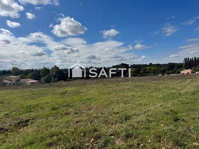 Terrain - 15 568 m²