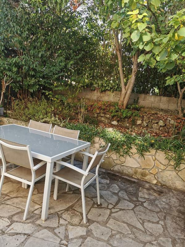 Villa - 100 m² - 6 pièces