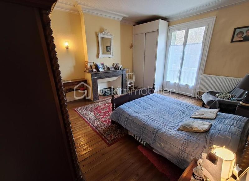 Demeure - 139 m² - 6 pièces