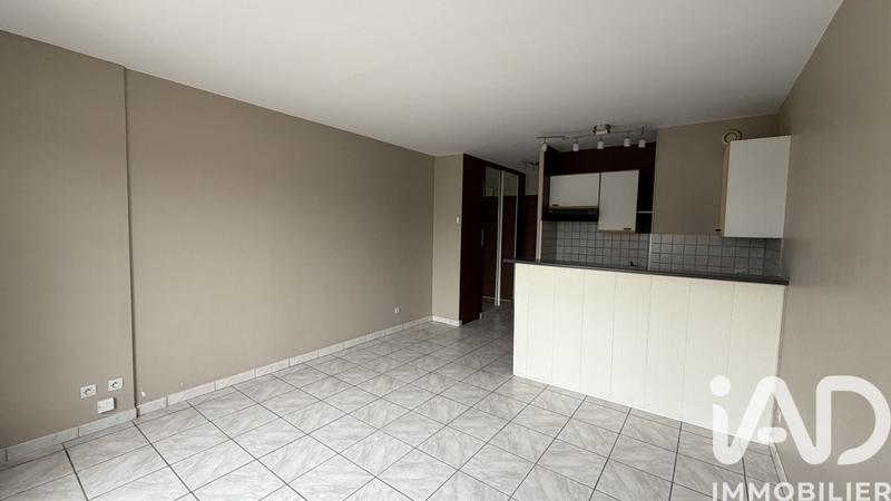 Studio - 25 m² - 1 pièce