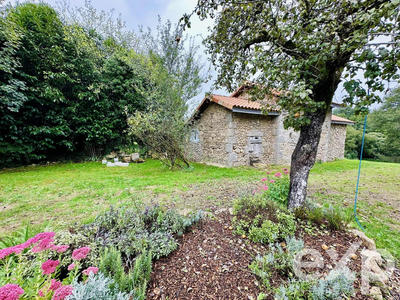 Maison traditionnelle - 124 m² - 5 pièces