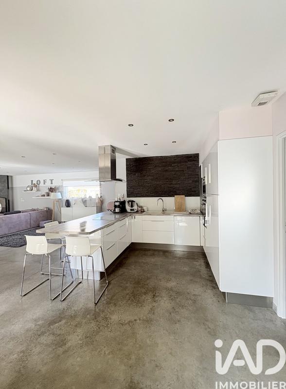 Maison - 154 m² - 4 pièces