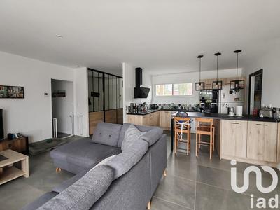 Maison - 113 m² - 6 pièces