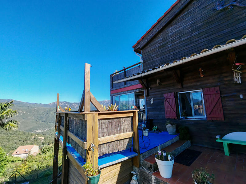 Maison - 85 m² - 4 pièces