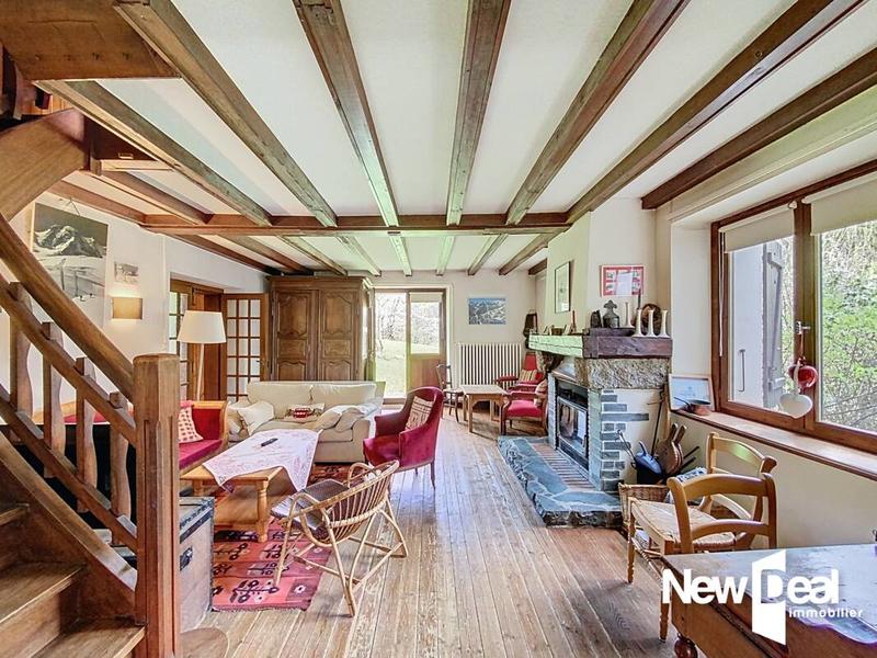 Maison de village - 333 m² - 15 pièces