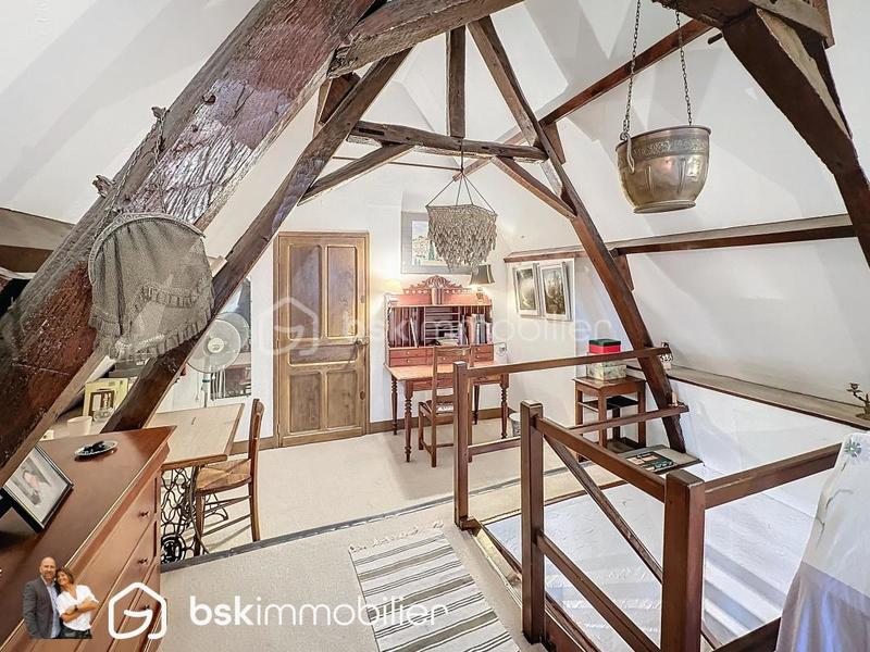 Corps de ferme - 180 m² - 7 pièces