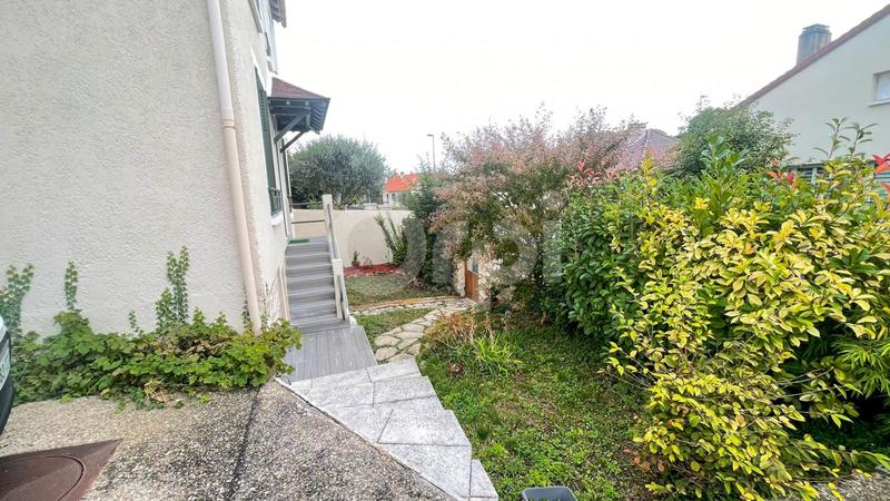 Maison - 81 m² - 4 pièces