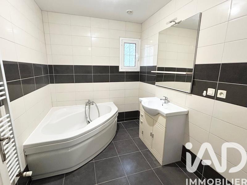 Maison - 132 m² - 4 pièces