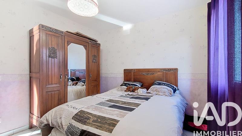 Maison - 180 m² - 5 pièces