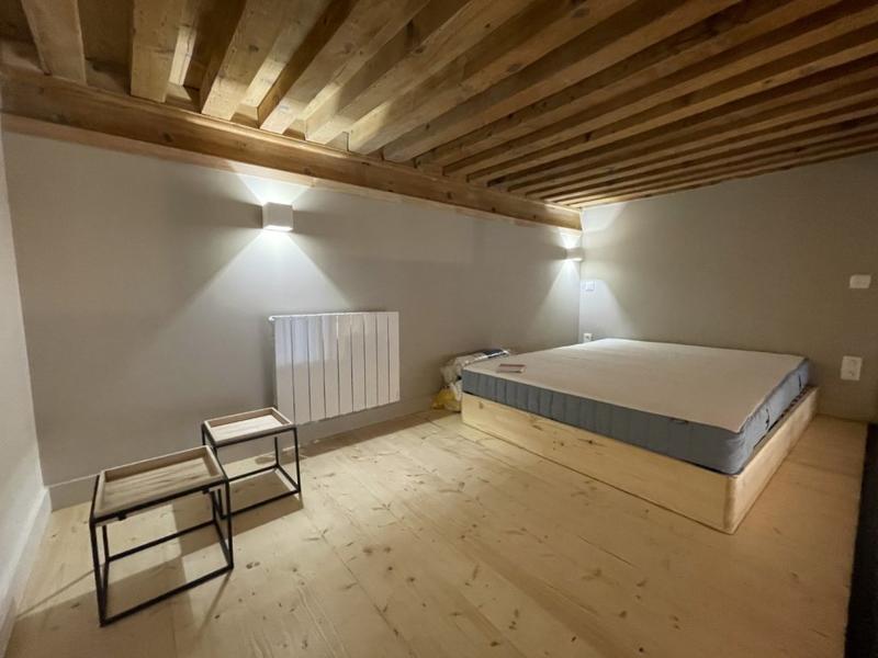 Studio - 25 m² - 1 pièce