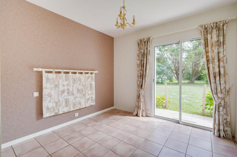 Maison - 145 m² - 7 pièces