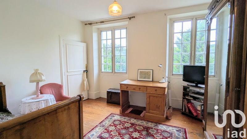 Maison - 203 m² - 8 pièces