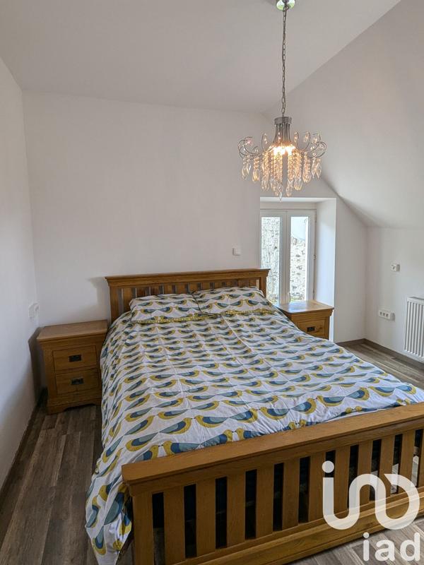 Maison - 187 m² - 11 pièces