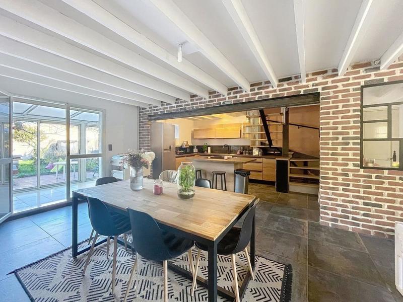 Maison - 107 m² - 5 pièces