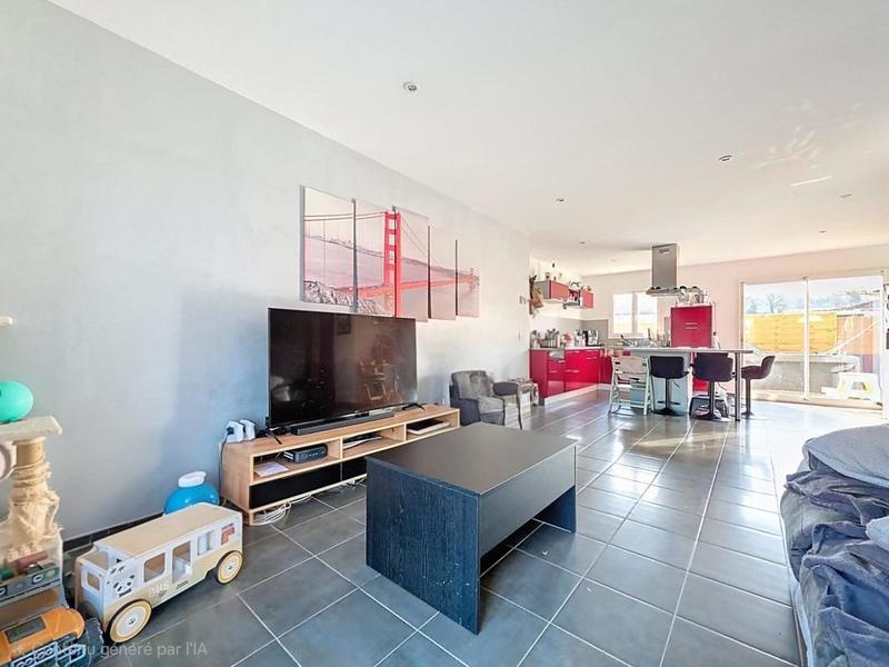 Maison - 100 m² - 4 pièces