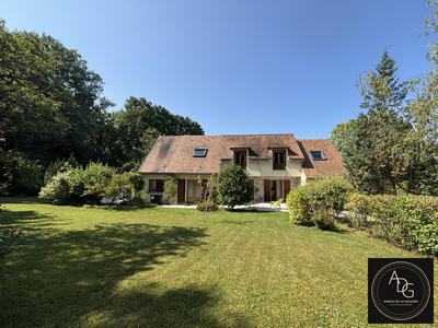 Villa - 170 m² - 6 pièces