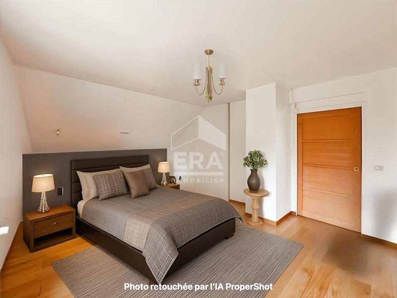 Maison - 143 m² - 5 pièces