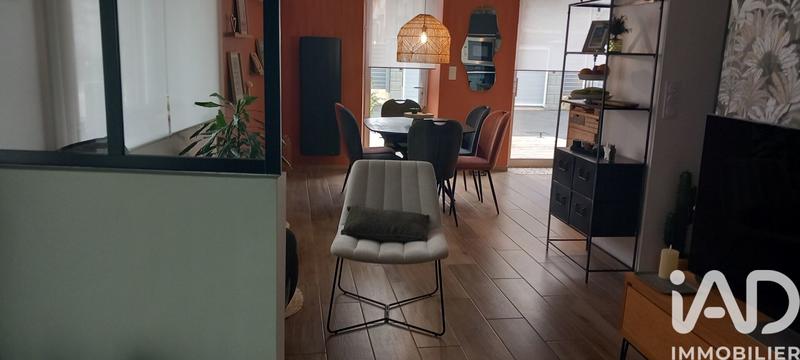 Maison - 96 m² - 5 pièces