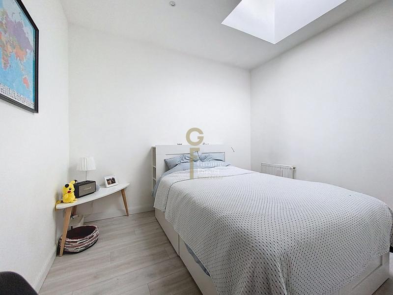 Loft - 82 m² - 3 pièces