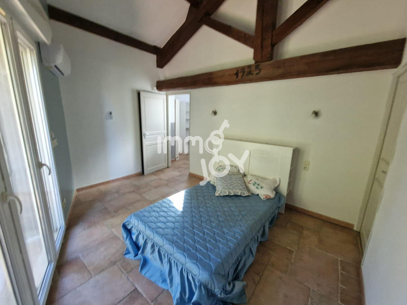 Maison - 206 m² - 6 pièces