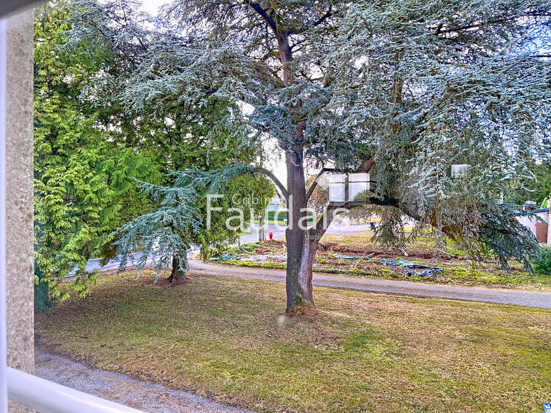 Appartement - 115 m² - 6 pièces