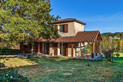 Maison - 96 m² - 4 pièces