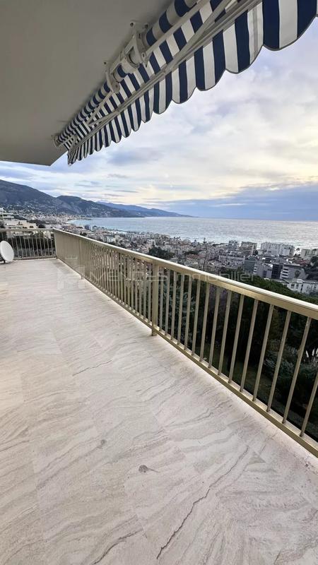 Appartement - 89 m² - 3 pièces