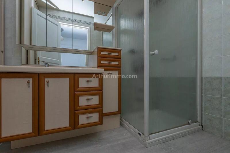 Maison - 108 m² - 4 pièces