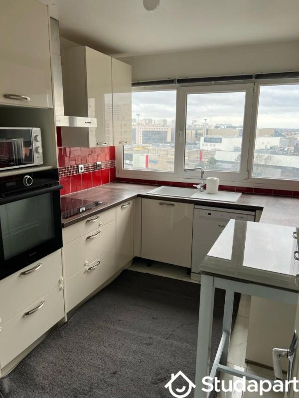 Chambre - 10 m² - 1 pièce