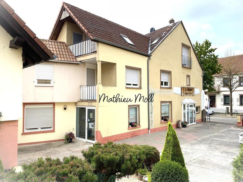 Immeuble - 175 m² - 8 pièces