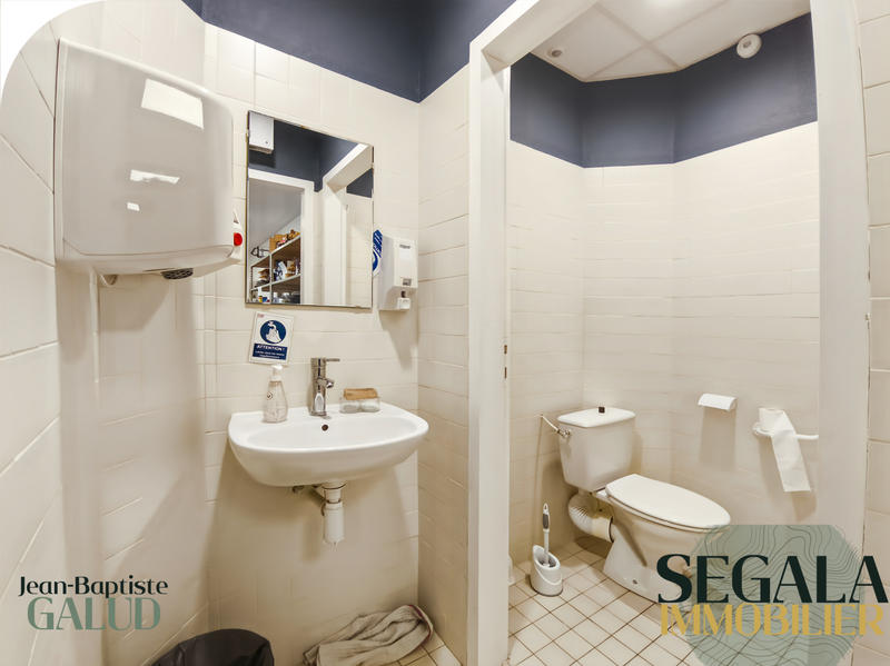 Local commercial - 420 m²