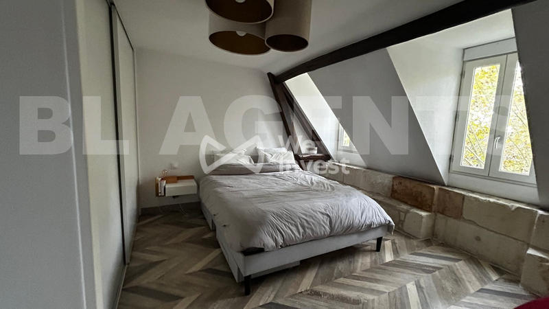 Appartement - 100 m² - 4 pièces