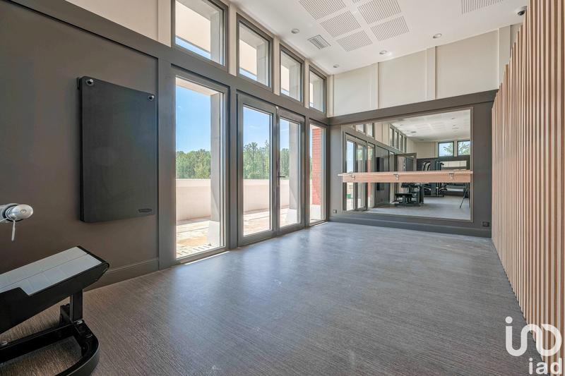 Maison - 355 m² - 9 pièces