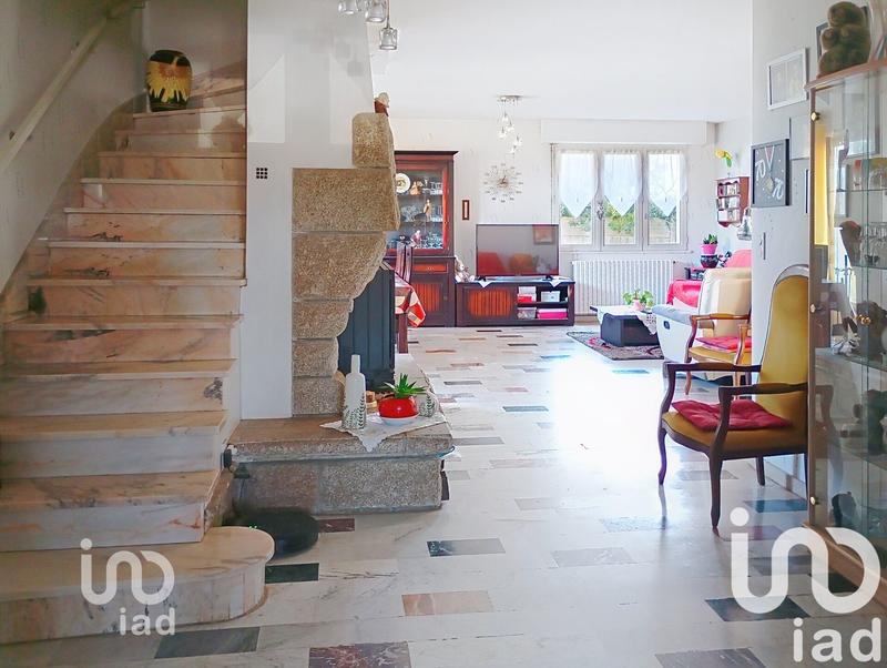 Maison de ville - 240 m² - 7 pièces