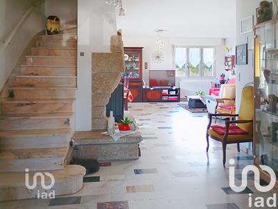 Maison de ville - 240 m² - 7 pièces