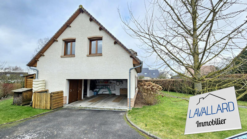 Maison - 178 m² - 8 pièces