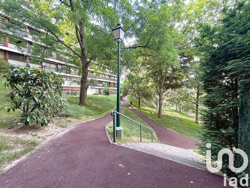 Appartement - 87 m² - 4 pièces