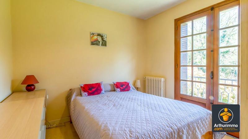 Maison - 170 m² - 7 pièces