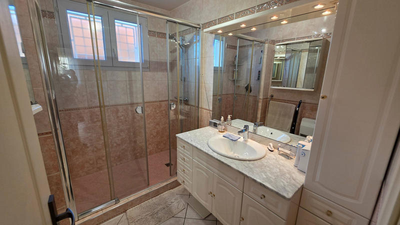 Maison - 122 m² - 5 pièces