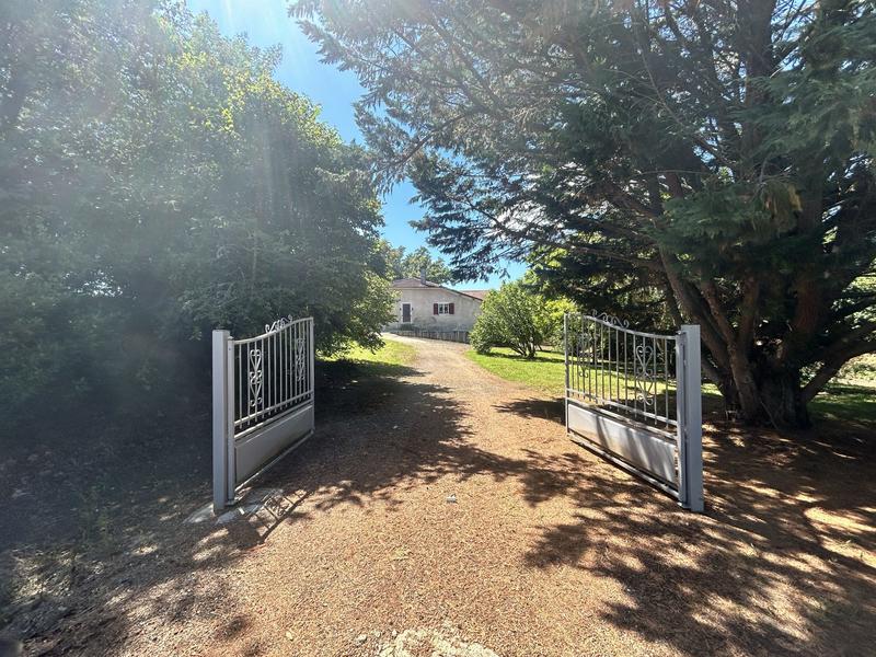 Maison - 160 m² - 5 pièces