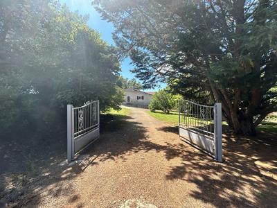 Maison - 160 m² - 5 pièces