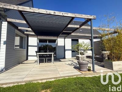 Maison - 155 m² - 8 pièces