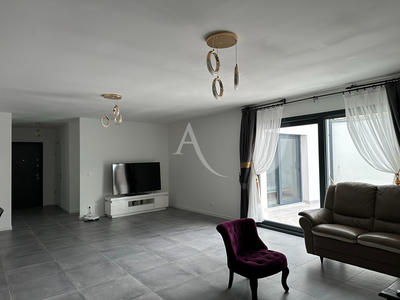 Maison - 123 m² - 5 pièces