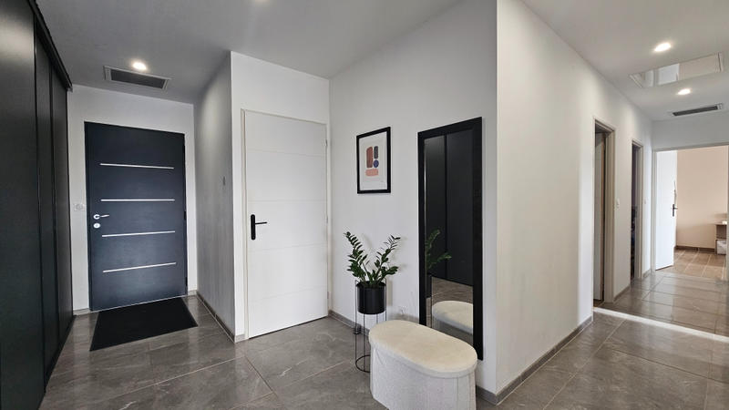 Maison - 136 m² - 5 pièces