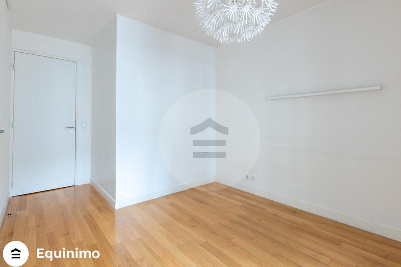 Appartement - 86 m² - 4 pièces