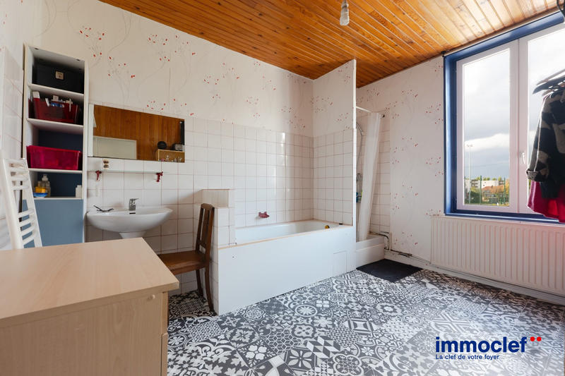 Maison - 112 m² - 4 pièces