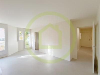 Appartement - 82 m² - 5 pièces