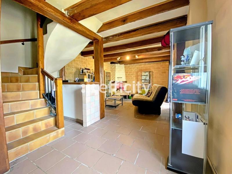 Immeuble - 136 m² - 6 pièces