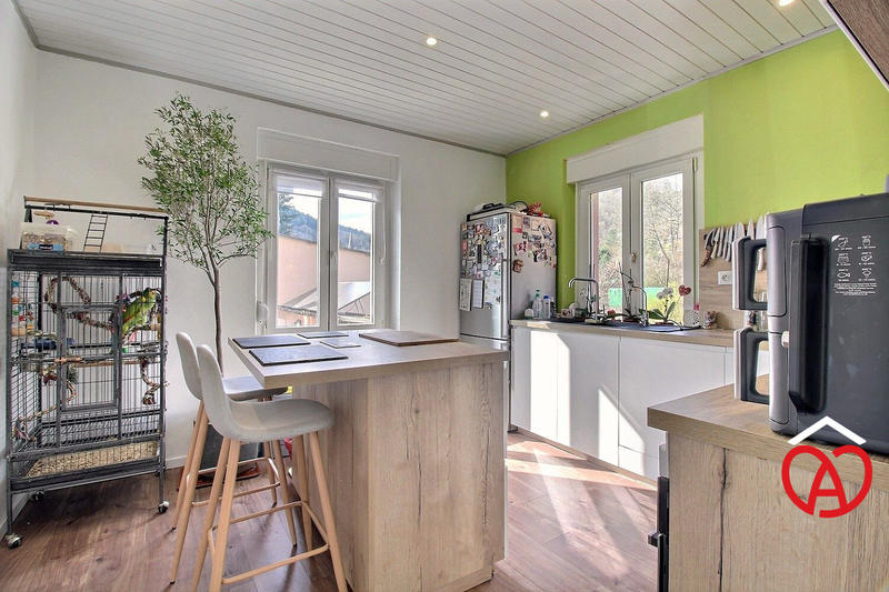 Maison - 85 m² - 3 pièces