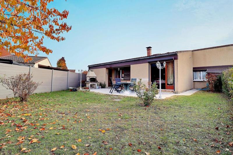 Maison - 97 m² - 5 pièces